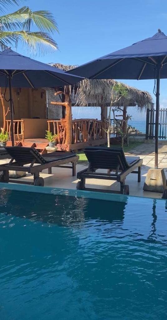White Sand Villa - Beach Front Hikkaduwa Bagian luar foto